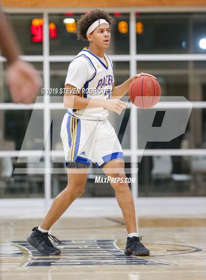 Thumbnail 3 in Grant vs. Modesto photogallery.