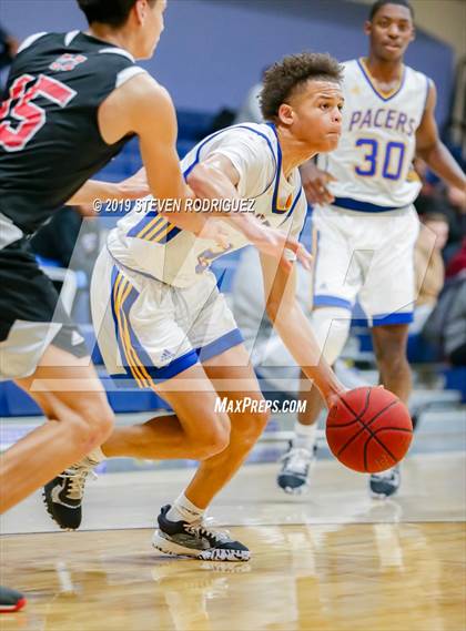 Thumbnail 2 in Grant vs. Modesto photogallery.