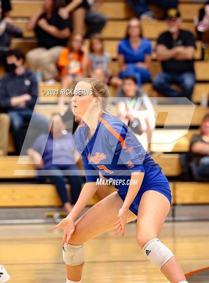 Thumbnail 3 in Grand Oaks vs Klein Oak photogallery.