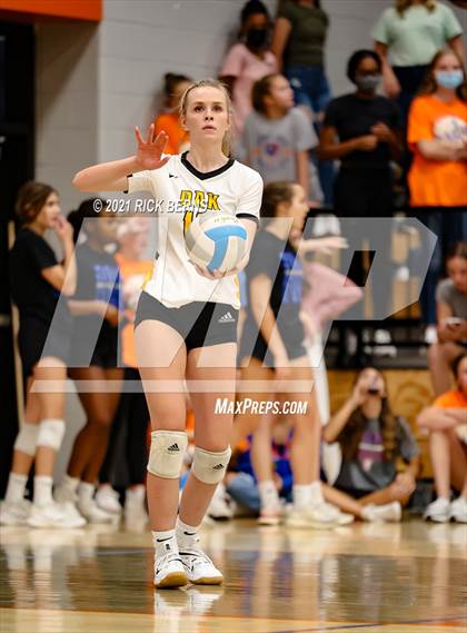 Thumbnail 2 in Grand Oaks vs Klein Oak photogallery.