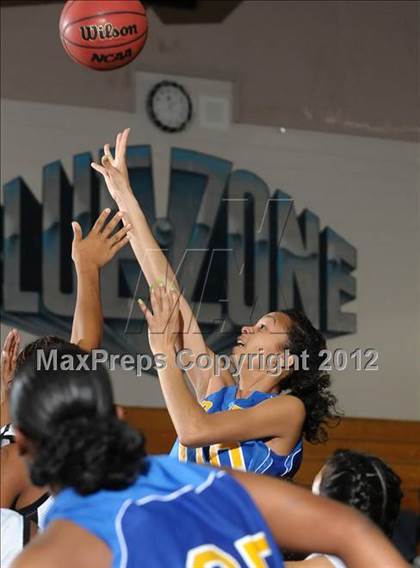 Thumbnail 2 in Grant vs. Valley (Coaches vs. Cancer) photogallery.