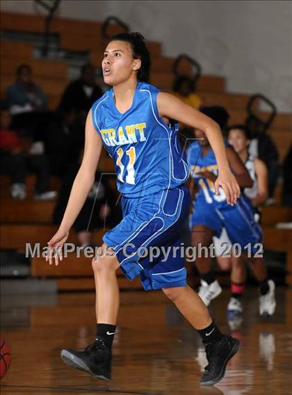 Thumbnail 3 in Grant vs. Valley (Coaches vs. Cancer) photogallery.