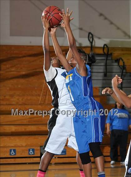 Thumbnail 3 in Grant vs. Valley (Coaches vs. Cancer) photogallery.