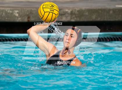 Thumbnail 1 in Woodrow Wilson vs San Clemente (Bill Barnett Holiday Cup) photogallery.