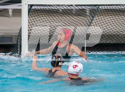 Thumbnail 1 in Woodrow Wilson vs San Clemente (Bill Barnett Holiday Cup) photogallery.