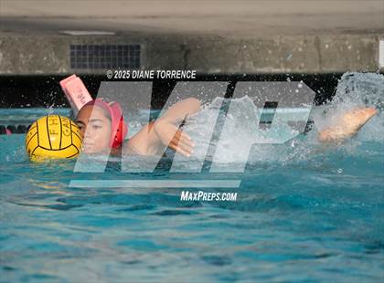 Thumbnail 1 in Woodrow Wilson vs San Clemente (Bill Barnett Holiday Cup) photogallery.