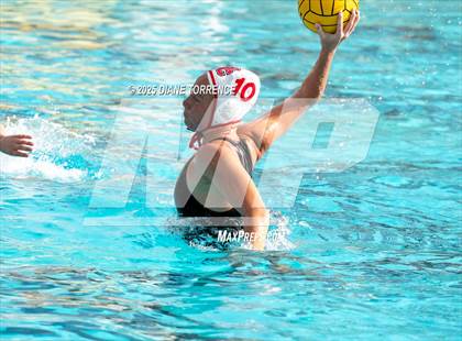 Thumbnail 1 in Woodrow Wilson vs San Clemente (Bill Barnett Holiday Cup) photogallery.