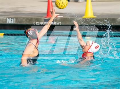 Thumbnail 3 in Woodrow Wilson vs San Clemente (Bill Barnett Holiday Cup) photogallery.