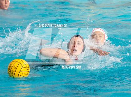 Thumbnail 3 in Woodrow Wilson vs San Clemente (Bill Barnett Holiday Cup) photogallery.