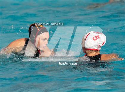 Thumbnail 3 in Woodrow Wilson vs San Clemente (Bill Barnett Holiday Cup) photogallery.