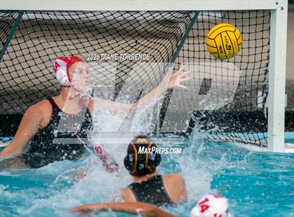 Thumbnail 2 in Woodrow Wilson vs San Clemente (Bill Barnett Holiday Cup) photogallery.