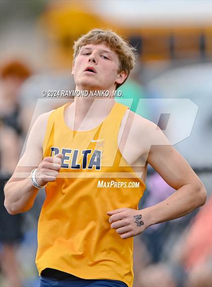 Thumbnail 2 in IHSAA Delta Sectionals (400 Meter)  photogallery.