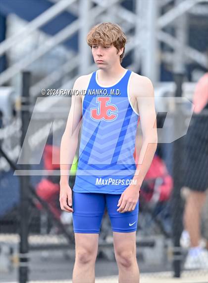 Thumbnail 1 in IHSAA Delta Sectionals (400 Meter)  photogallery.