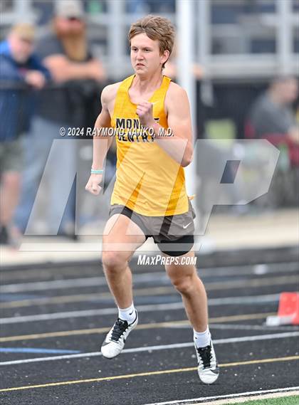 Thumbnail 1 in IHSAA Delta Sectionals (400 Meter)  photogallery.