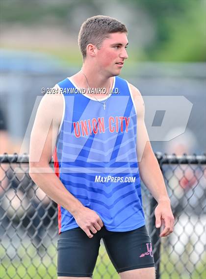 Thumbnail 1 in IHSAA Delta Sectionals (400 Meter)  photogallery.