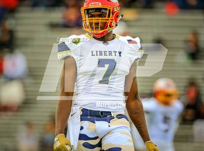 Thumbnail 1 in JPS Senior Football Classic (ALL-STARS) photogallery.