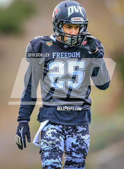 Thumbnail 3 in JPS Senior Football Classic (ALL-STARS) photogallery.