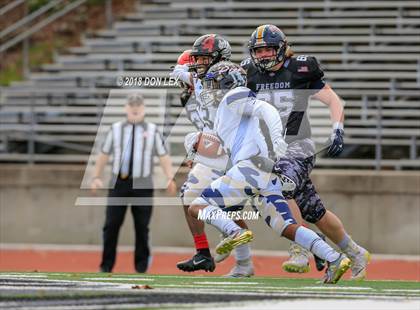 Thumbnail 1 in JPS Senior Football Classic (ALL-STARS) photogallery.