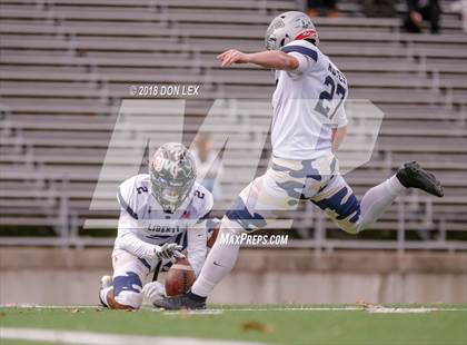Thumbnail 3 in JPS Senior Football Classic (ALL-STARS) photogallery.