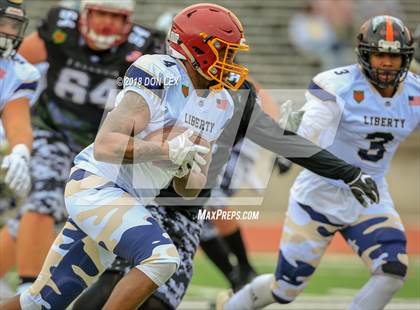 Thumbnail 3 in JPS Senior Football Classic (ALL-STARS) photogallery.