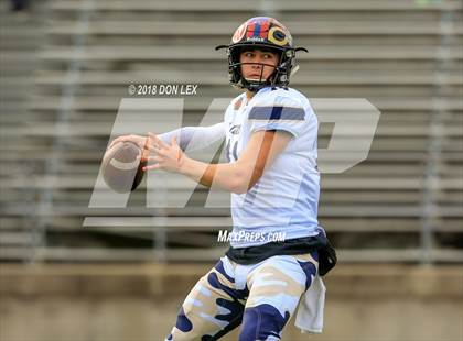 Thumbnail 3 in JPS Senior Football Classic (ALL-STARS) photogallery.