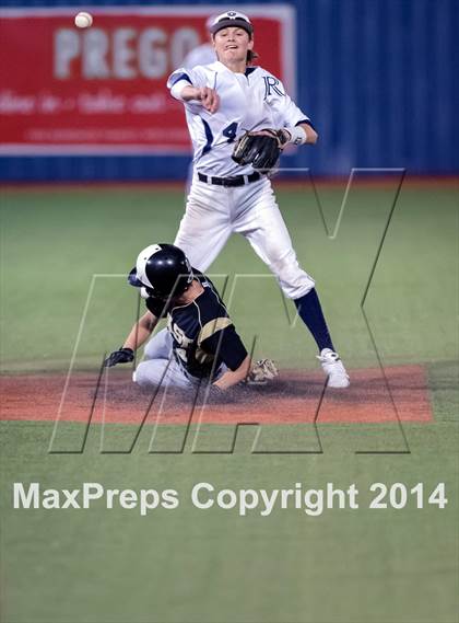 Thumbnail 1 in Dallas Jesuit vs. Plano East photogallery.