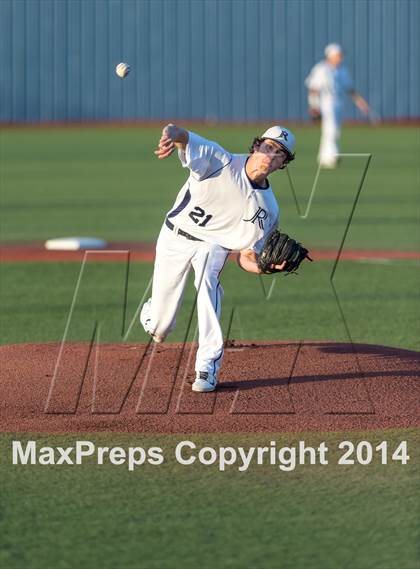 Thumbnail 3 in Dallas Jesuit vs. Plano East photogallery.