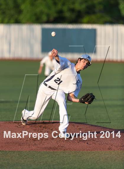 Thumbnail 3 in Dallas Jesuit vs. Plano East photogallery.