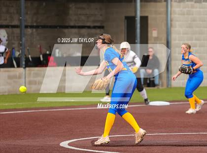 Thumbnail 2 in Huckabay @ Graford photogallery.