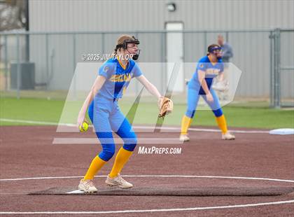 Thumbnail 3 in Huckabay @ Graford photogallery.