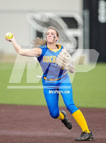 Thumbnail 3 in Huckabay @ Graford photogallery.