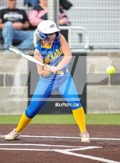 Thumbnail 3 in Huckabay @ Graford photogallery.
