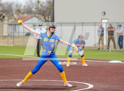 Thumbnail 2 in Huckabay @ Graford photogallery.