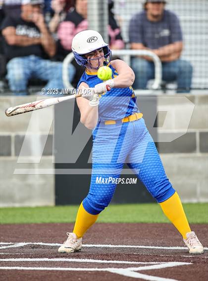 Thumbnail 2 in Huckabay @ Graford photogallery.