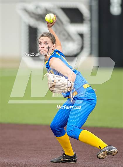 Thumbnail 1 in Huckabay @ Graford photogallery.