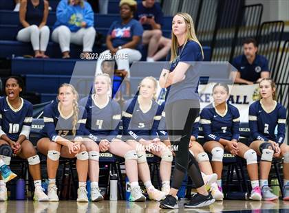 Thumbnail 1 in St. George's @ Arlington photogallery.