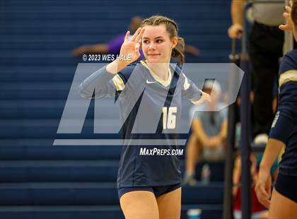 Thumbnail 2 in St. George's @ Arlington photogallery.