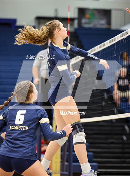 Thumbnail 2 in St. George's @ Arlington photogallery.