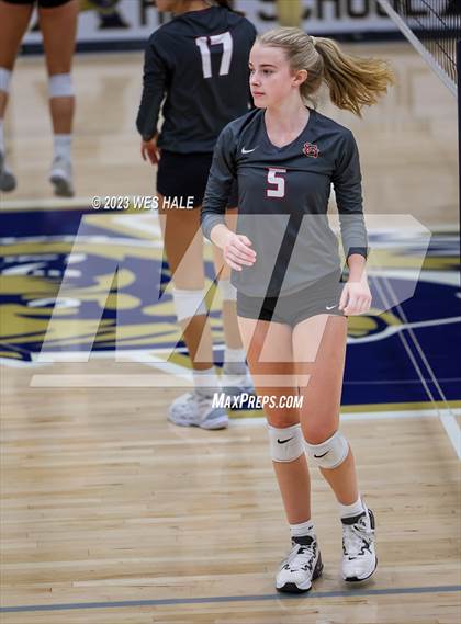 Thumbnail 2 in St. George's @ Arlington photogallery.