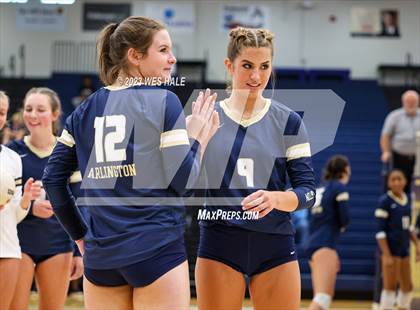 Thumbnail 3 in St. George's @ Arlington photogallery.