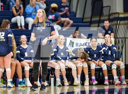 Thumbnail 1 in St. George's @ Arlington photogallery.