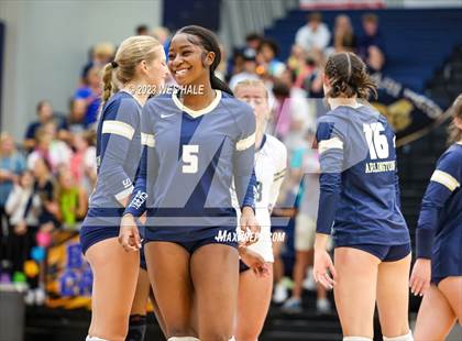 Thumbnail 1 in St. George's @ Arlington photogallery.