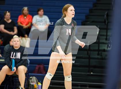 Thumbnail 3 in St. George's @ Arlington photogallery.