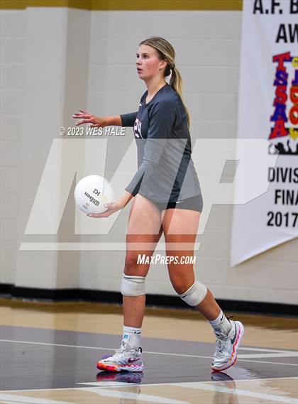 Thumbnail 1 in St. George's @ Arlington photogallery.