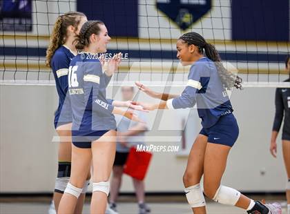 Thumbnail 2 in St. George's @ Arlington photogallery.