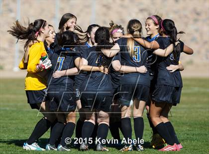 Thumbnail 1 in Phoenix Country Day vs. Scottsdale Prep photogallery.