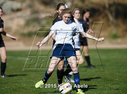 Thumbnail 3 in Phoenix Country Day vs. Scottsdale Prep photogallery.