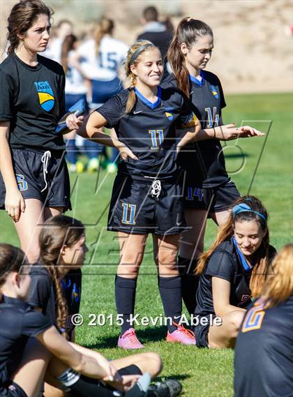 Thumbnail 2 in Phoenix Country Day vs. Scottsdale Prep photogallery.