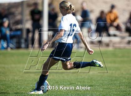 Thumbnail 1 in Phoenix Country Day vs. Scottsdale Prep photogallery.