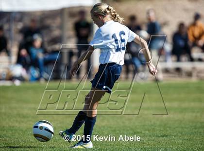 Thumbnail 2 in Phoenix Country Day vs. Scottsdale Prep photogallery.